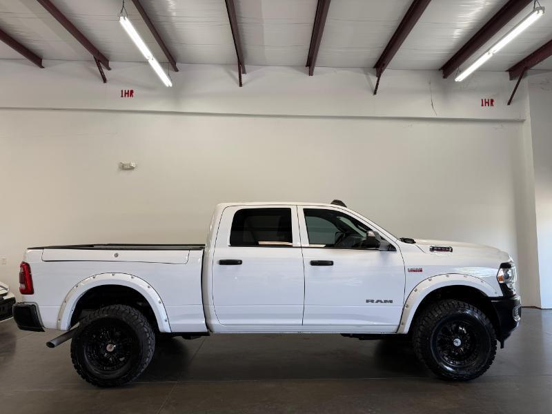 RAM 2500 Tradesman Crew Cab 4WD 2021