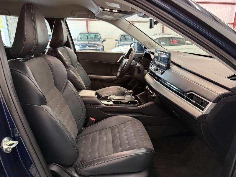 Mitsubishi Outlander SE 2025