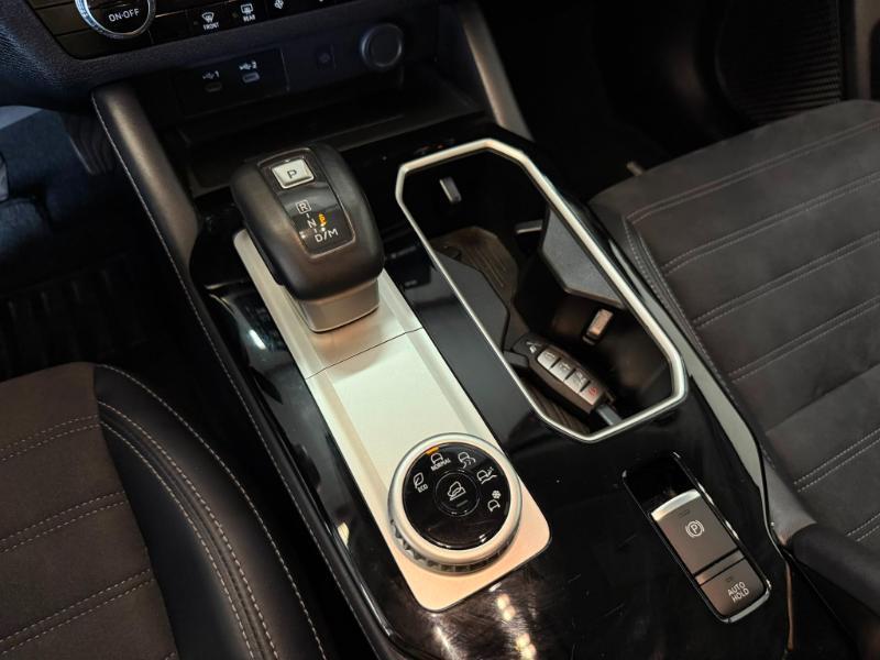 Mitsubishi Outlander SE 2025