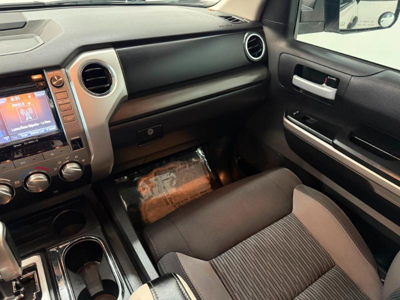 Toyota Tundra SR5 5.7L FFV V8 Double Cab 2WD 2016