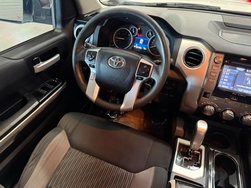 Toyota Tundra SR5 5.7L FFV V8 Double Cab 2WD 2016