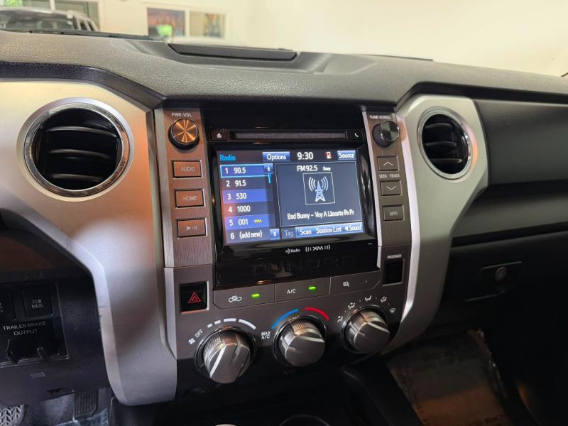 Toyota Tundra SR5 5.7L FFV V8 Double Cab 2WD 2016