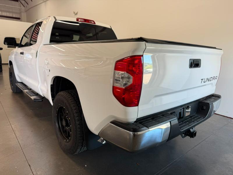 Toyota Tundra SR5 5.7L FFV V8 Double Cab 2WD 2016