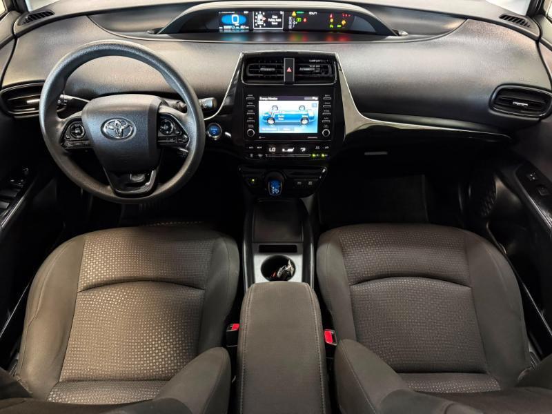 Toyota Prius LE 2022