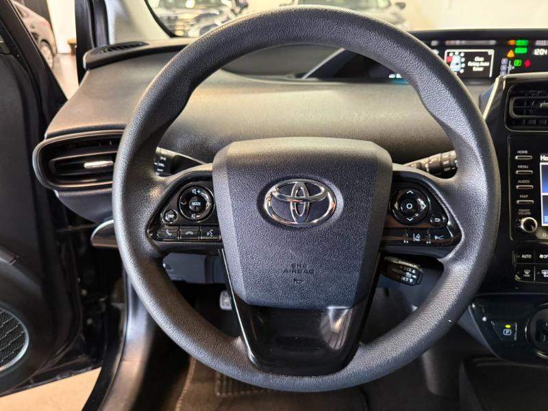 Toyota Prius LE 2022