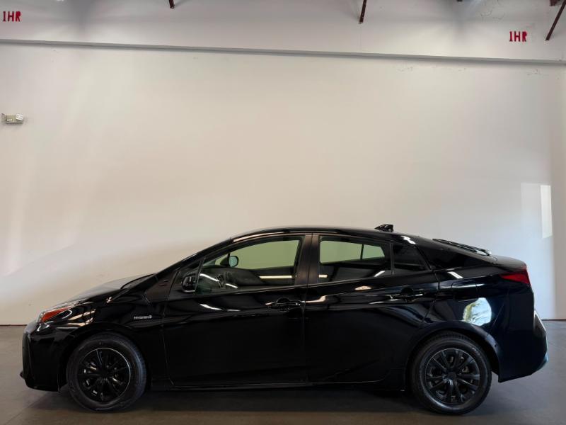 Toyota Prius LE 2022