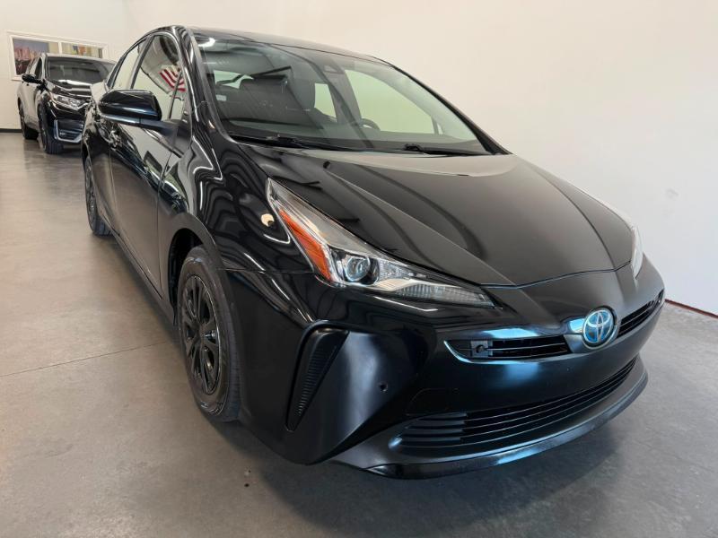 Toyota Prius LE 2022
