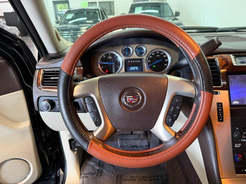 Cadillac Escalade Platinum 2WD 2014