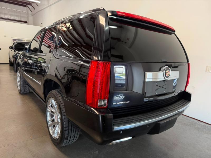 Cadillac Escalade Platinum 2WD 2014
