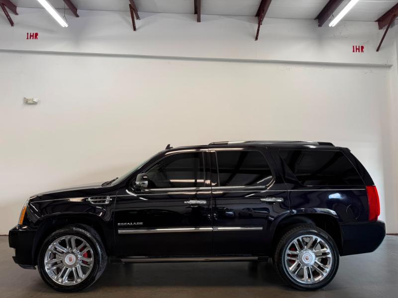 Cadillac Escalade Platinum 2WD 2014