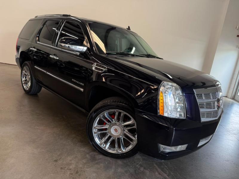 Cadillac Escalade Platinum 2WD 2014