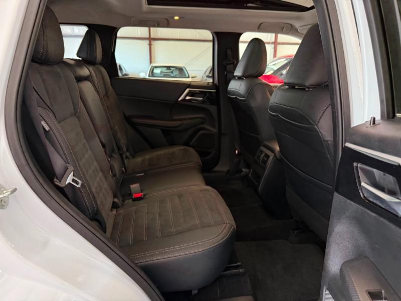 Mitsubishi Outlander SE 2WD 2024