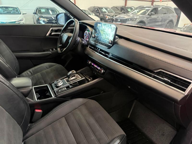 Mitsubishi Outlander  2023