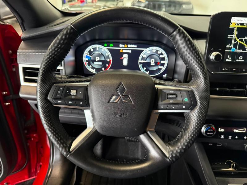 Mitsubishi Outlander  2023