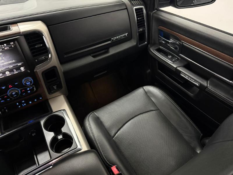 RAM 1500 Laramie Crew Cab LWB 4WD 2014