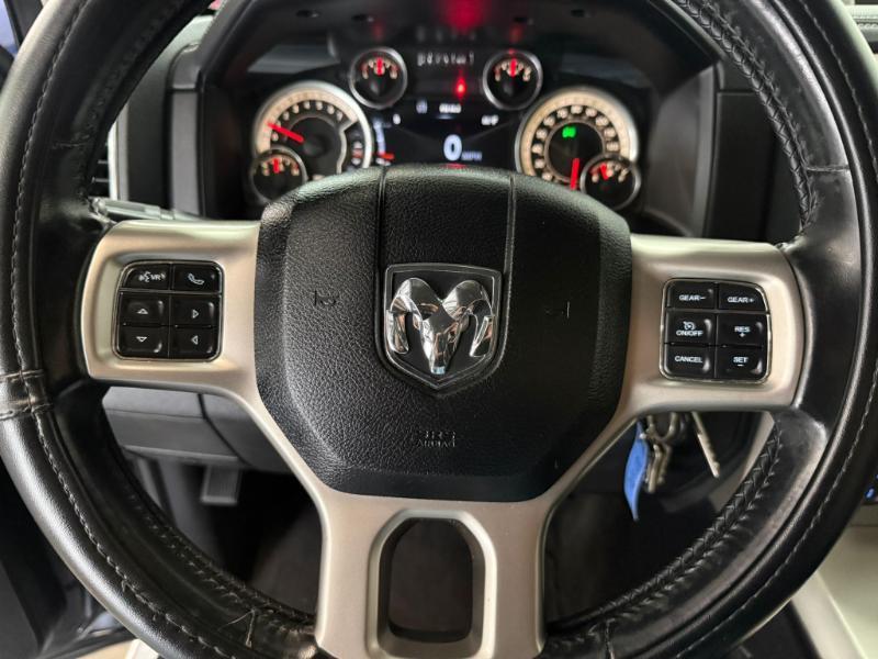 RAM 1500 Laramie Crew Cab LWB 4WD 2014