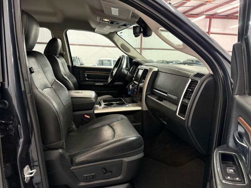 RAM 1500 Laramie Crew Cab LWB 4WD 2014