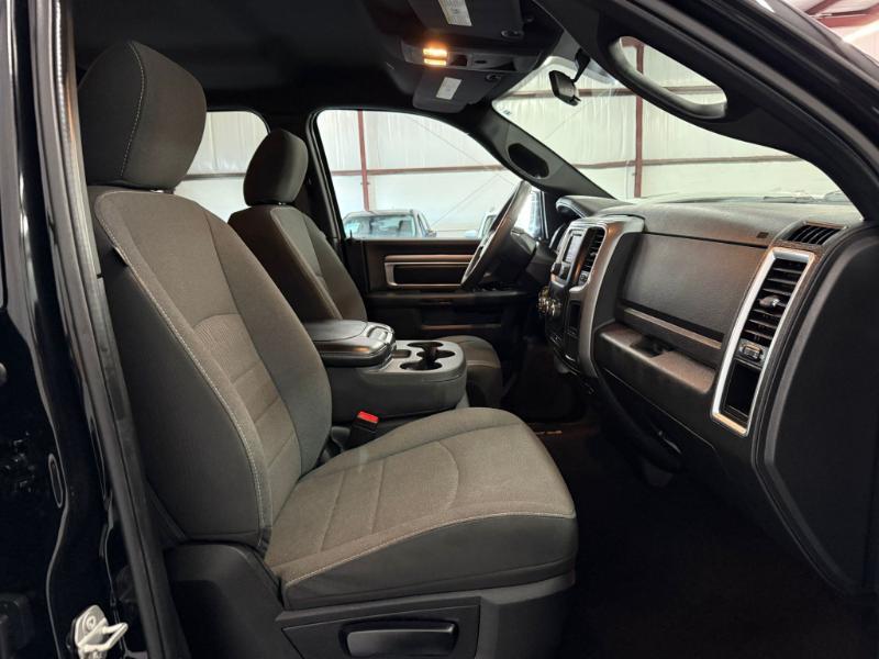 RAM 1500 Warlock 4x4 Crew Cab 5'7" Box 2024