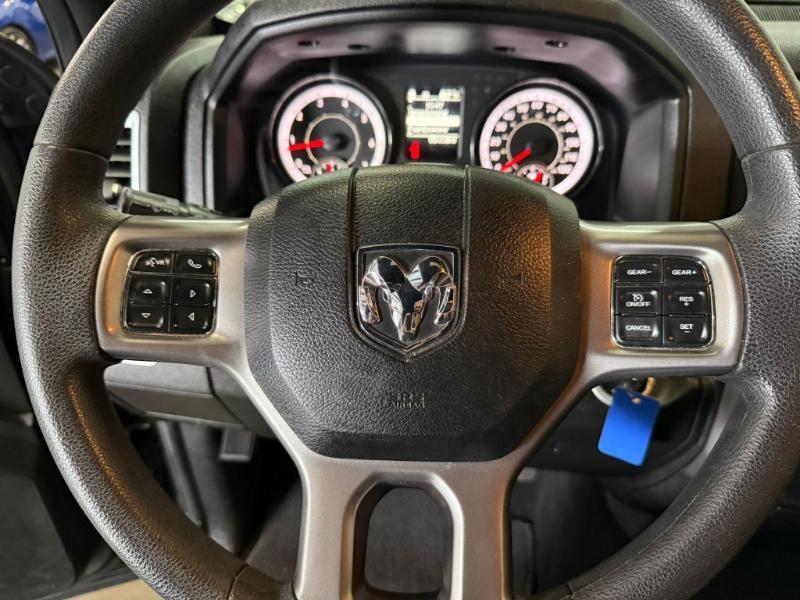 RAM 1500 Warlock 4x4 Crew Cab 5'7" Box 2024