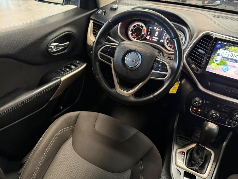 Jeep Cherokee Latitude FWD 2017