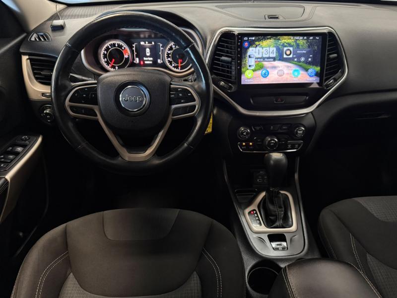 Jeep Cherokee Latitude FWD 2017