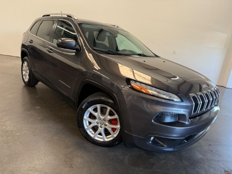 Jeep Cherokee Latitude FWD 2017