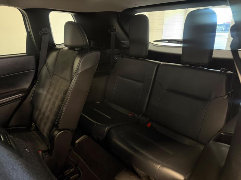 Mitsubishi Outlander SE 2WD 2025