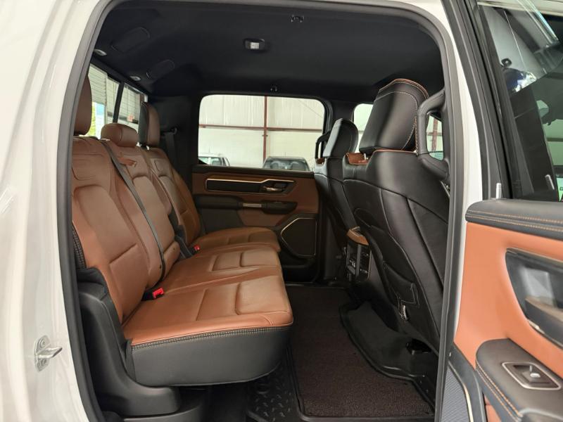 RAM 1500 Longhorn Crew Cab SWB 4WD 2022