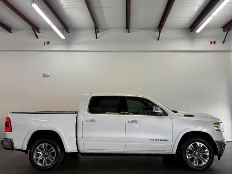 RAM 1500 Longhorn Crew Cab SWB 4WD 2022