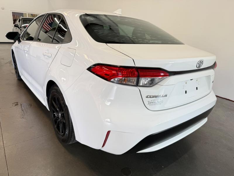 Toyota Corolla LE 2021