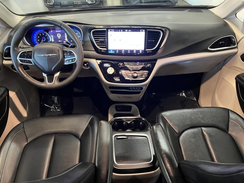 Chrysler Pacifica Touring L 2024