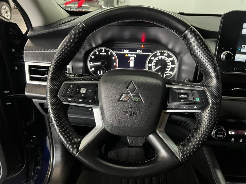 Mitsubishi Outlander SE 2WD 2023