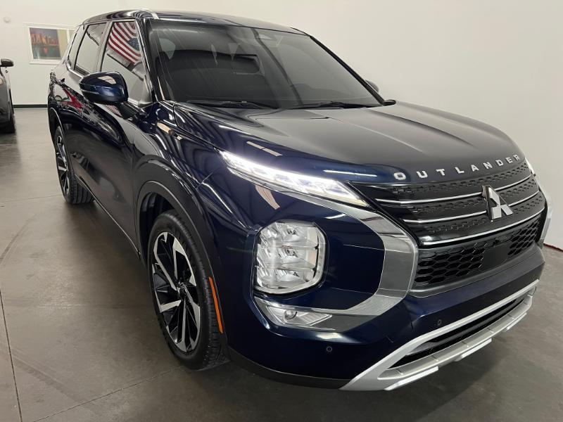 Mitsubishi Outlander SE 2WD 2023