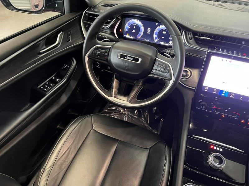 Jeep Grand Cherokee Limited 2WD 2023