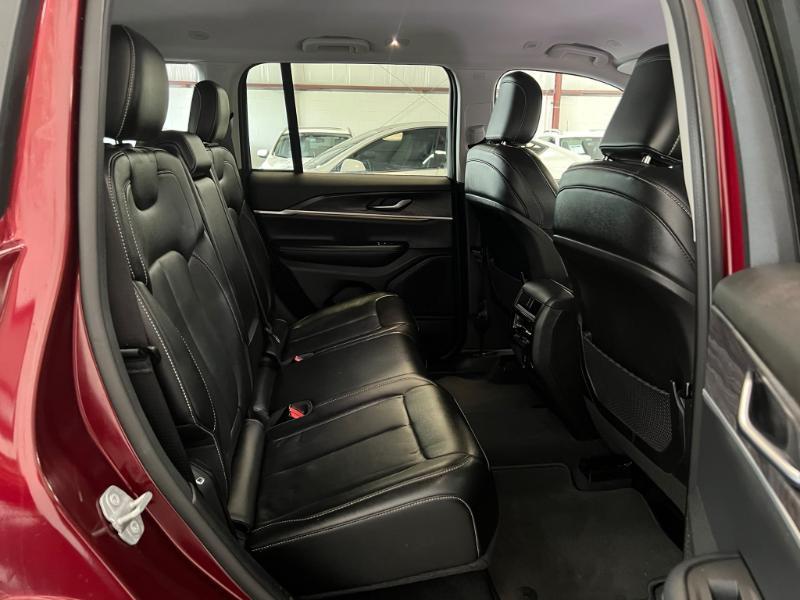 Jeep Grand Cherokee Limited 2WD 2023