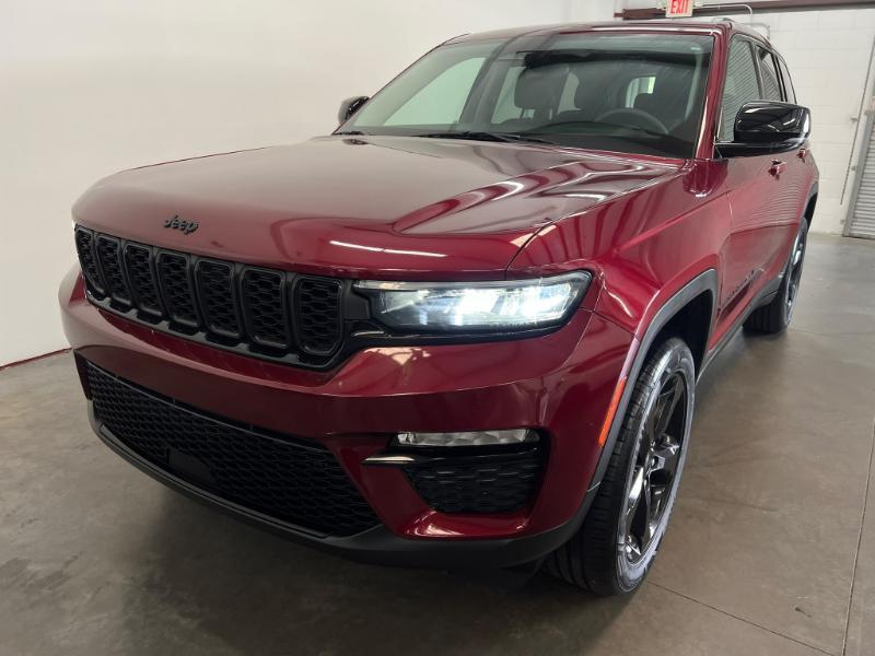 Jeep Grand Cherokee Limited 2WD 2023
