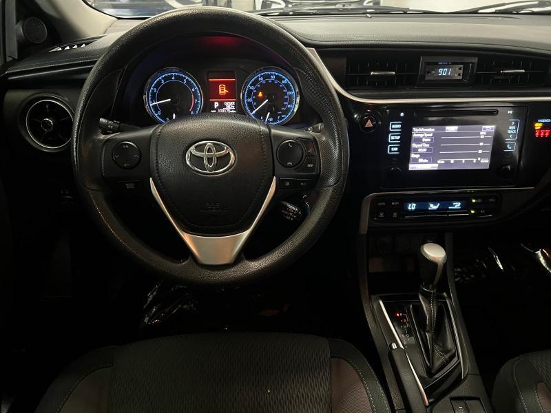 Toyota Corolla LE 2019