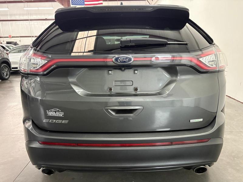 Ford Edge SE FWD 2016