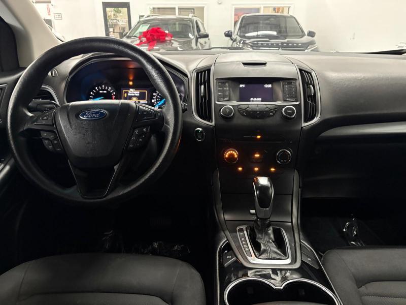 Ford Edge SE FWD 2016