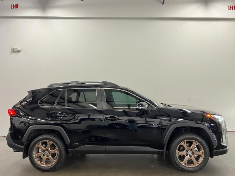 Toyota RAV4 Woodland 2025