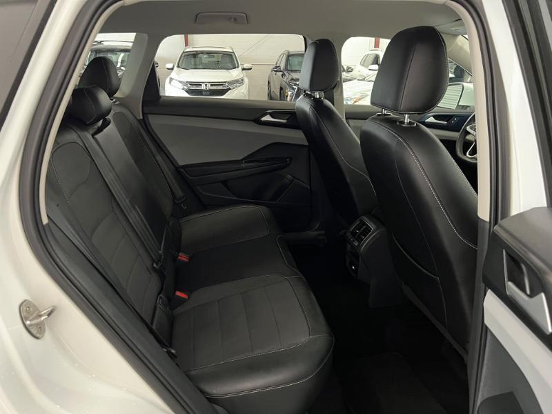 Volkswagen Taos SE 2022