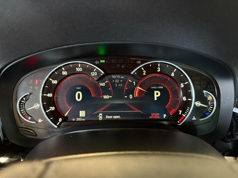 BMW 5-Series 530i 2019