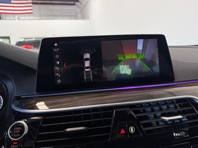 BMW 5-Series 530i 2019