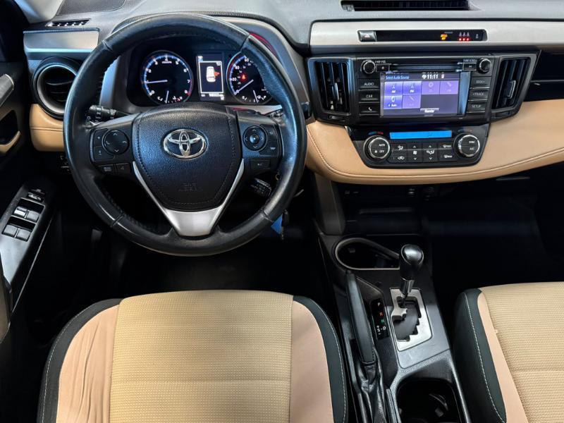 Toyota RAV4 XLE 2018