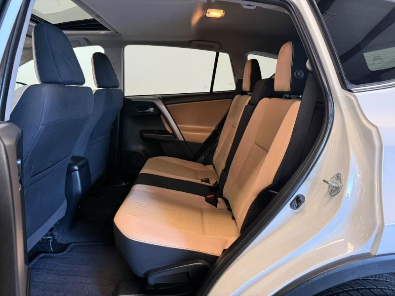 Toyota RAV4 XLE 2018