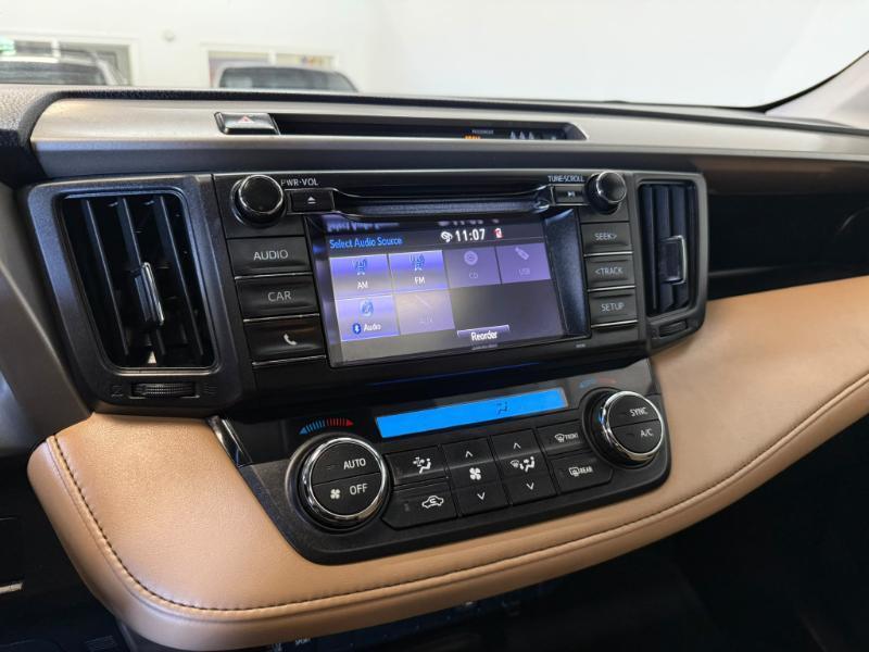 Toyota RAV4 XLE 2018