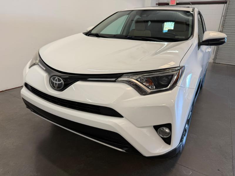 Toyota RAV4 XLE 2018
