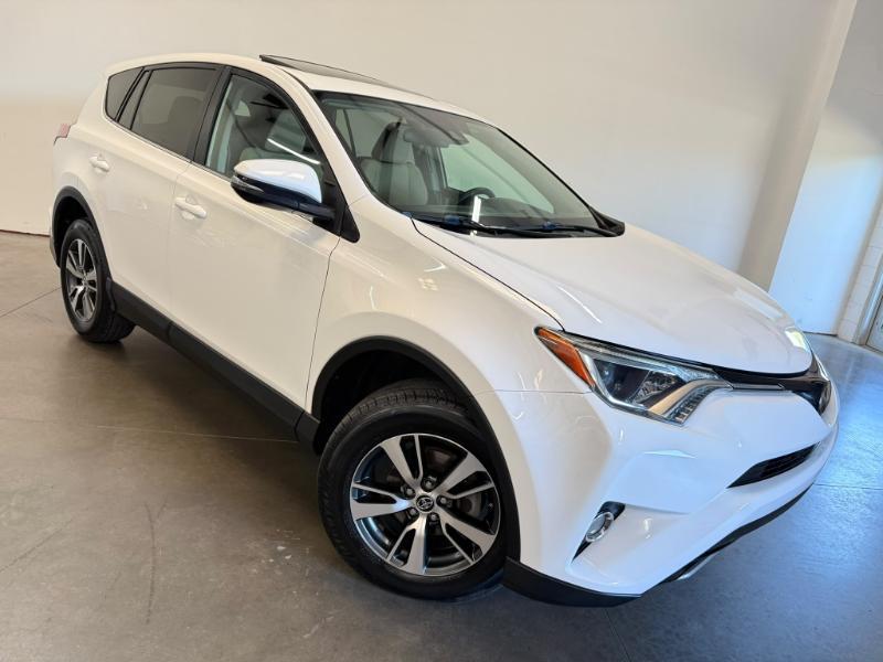 Toyota RAV4 XLE 2018