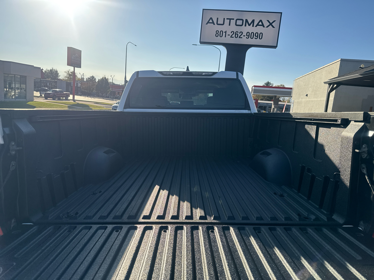 Toyota Tundra SR5 CrewMax 4WD Long Bed 2024 Toyota Tundra SR5 CrewMax 4WD Long Bed 2024