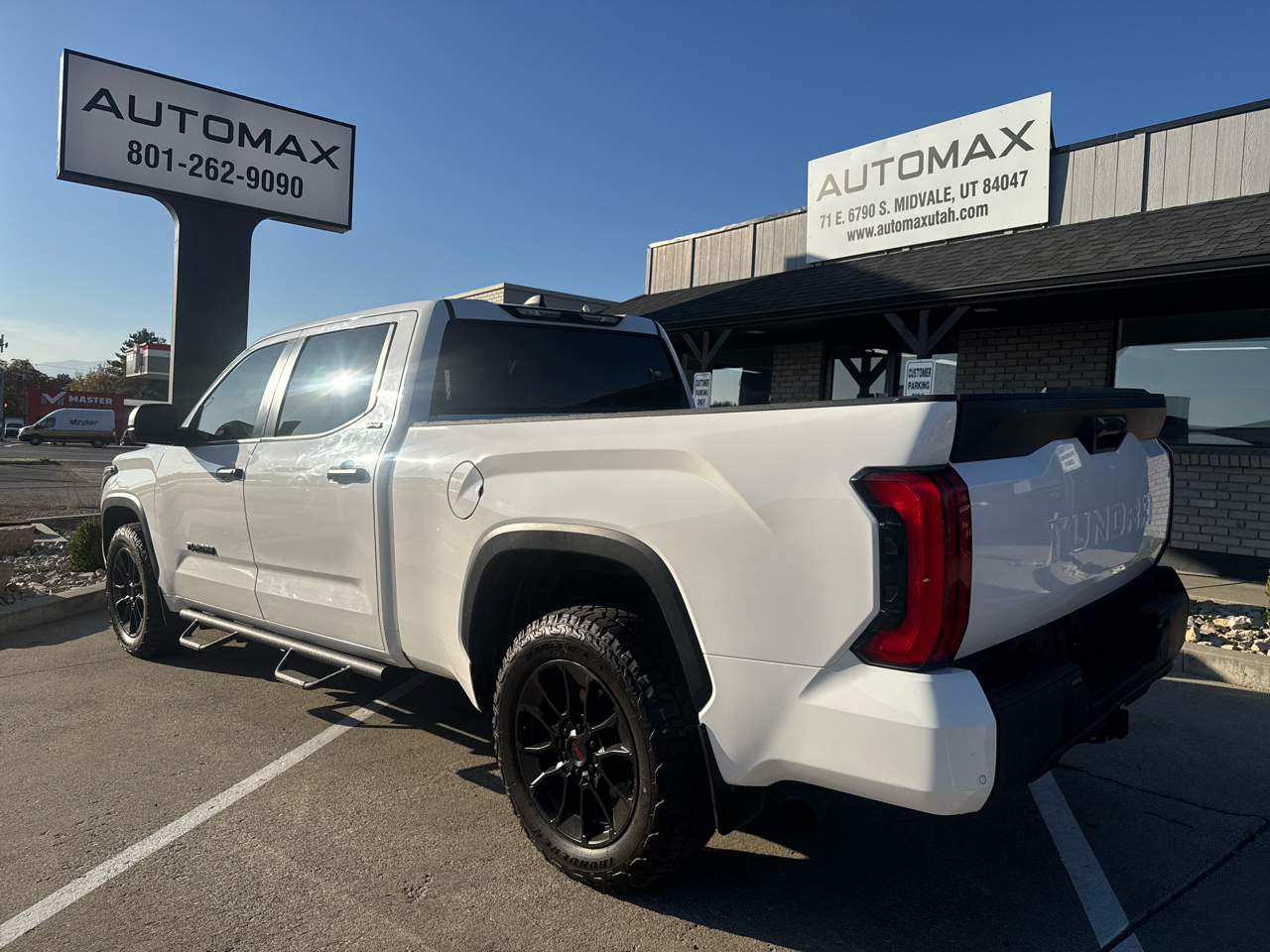 Toyota Tundra SR5 CrewMax 4WD Long Bed 2024 Toyota Tundra SR5 CrewMax 4WD Long Bed 2024